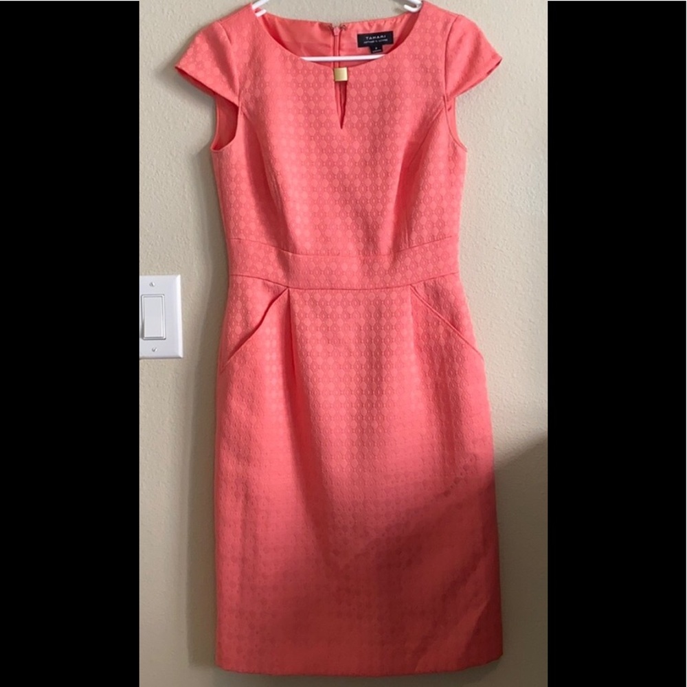 Peach Tahari by Arthur S. Levine dress size 2